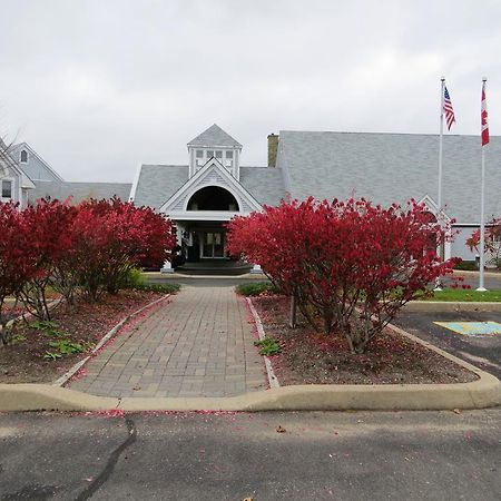 Riverside Resort And Conference Centre French Village Exterior foto